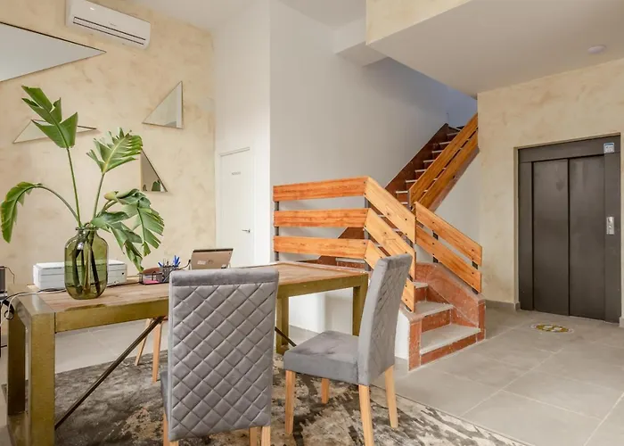 Villamarta Boutique 2*